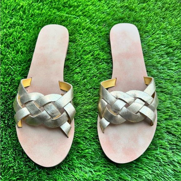 PRETTYLITTLETHING GOLD PLATTED MULE SANDAL - Picture 3 of 7